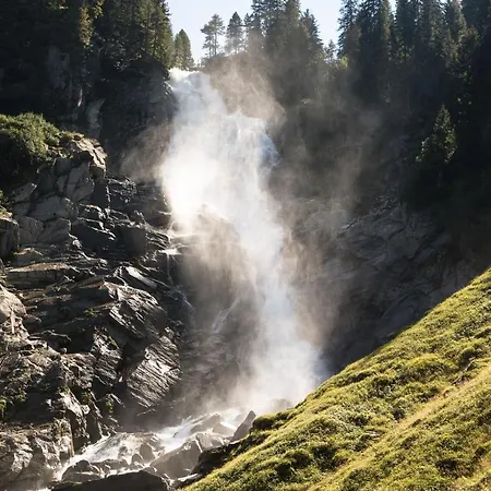 Jugendgaestehaus Gerlosplatte فندق كريمل