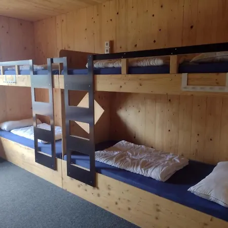 Jugendgaestehaus Gerlosplatte فندق *